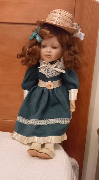 bonecas de porcelana