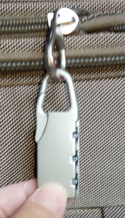 Trolley Espaçoso com Cadeado e Expansível - Ideal para Viagens