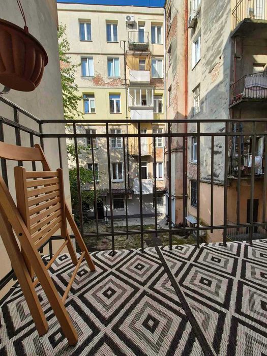 Оренда 2-х кімнатної квартири в центральній частині міста / Пекарська