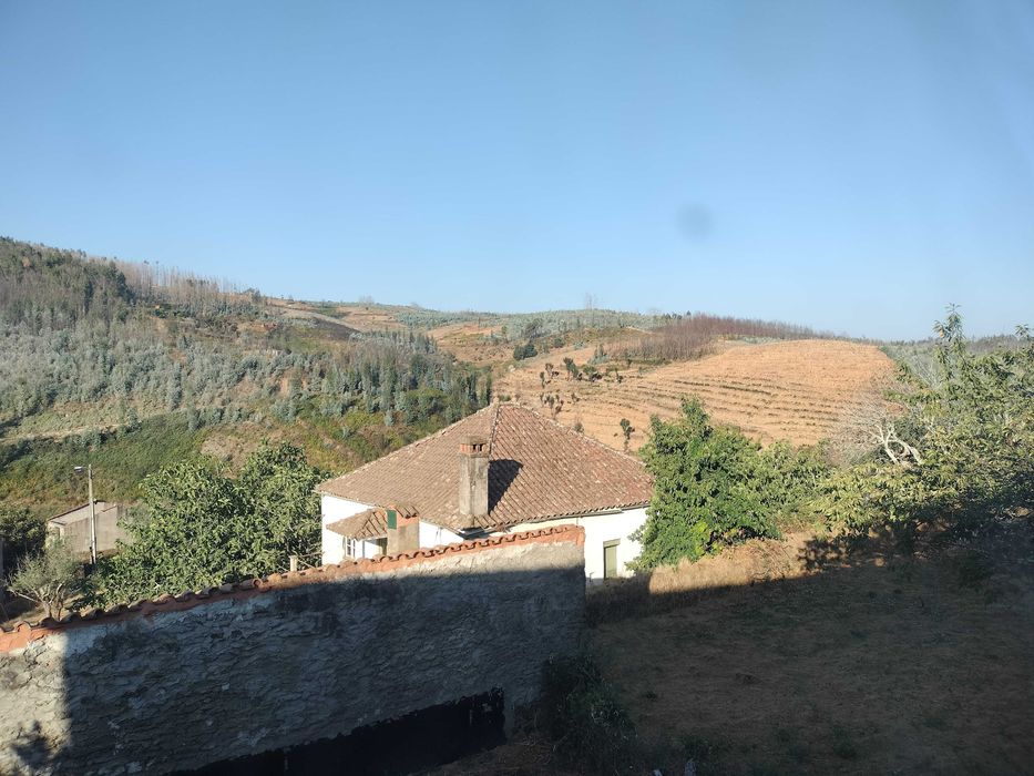 Moradia familiar para venda em Anceriz, Arganil,Coimbra