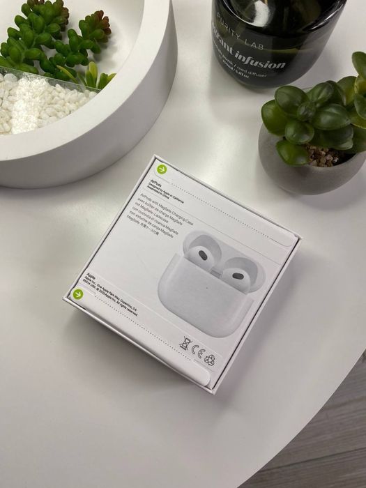 Бездротові Apple AirPods 3  генерація 2025,Басистий звук + ГАРАНТІЯ