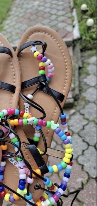 Sandały damskie wiazane 39