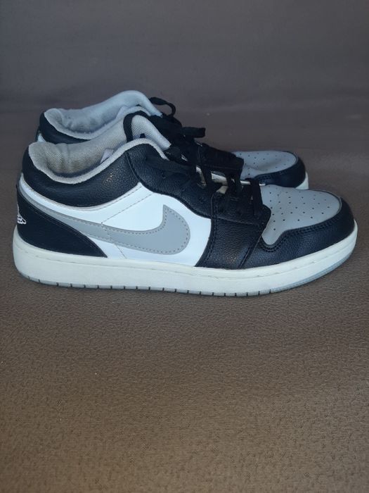 Продам кросовки.