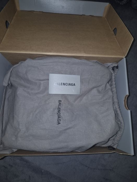 Balenciaga Track 2   б/у