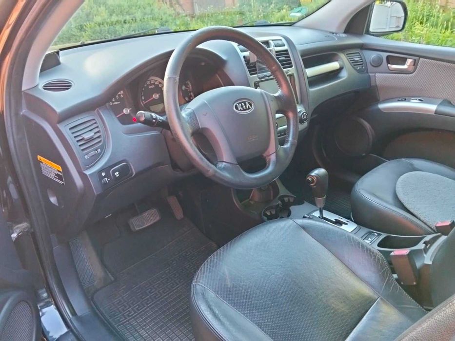 Продам Kia Sportage 2007