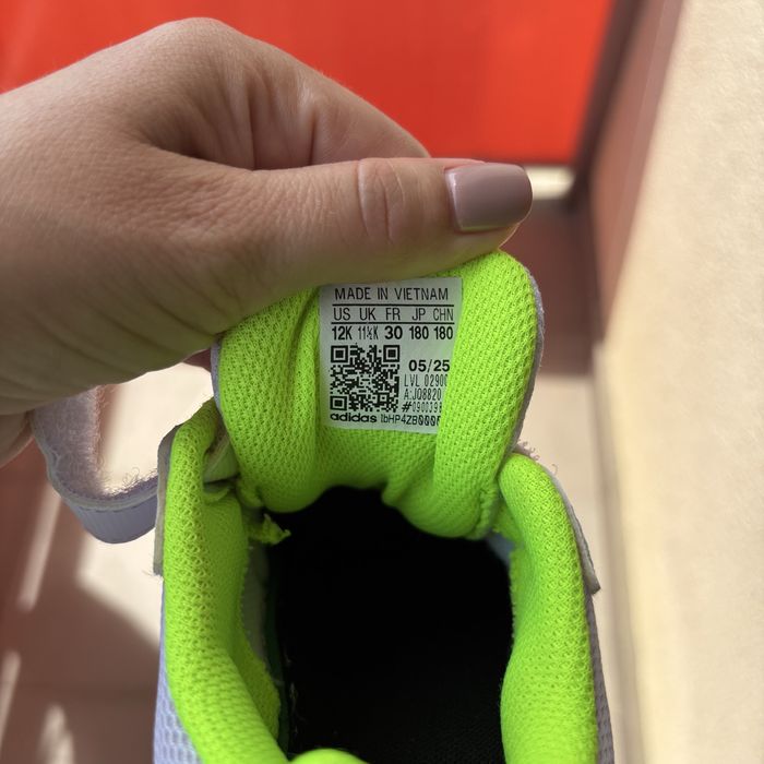Дитячі кросівки ADIDAS COURTFLASH HOOK AND LOOP 30 розмір