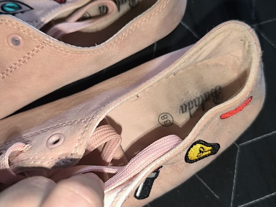 Buty trampki pudrowy róż 38