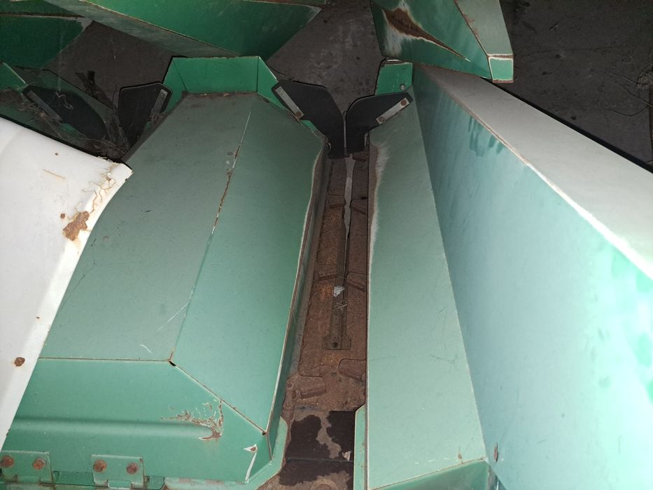 Жатка КМС 8-15 майже нова