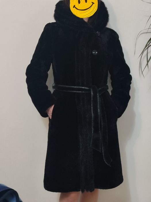 Шуба Мутон з капюшоном