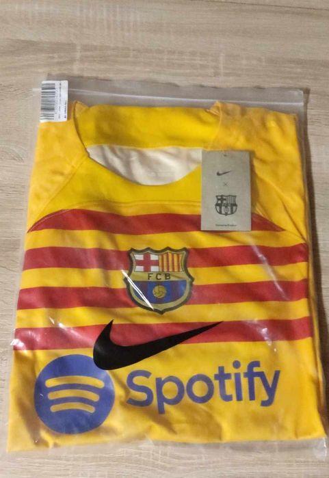 Koszulka Fc Barcelony z czwartego kompletu Sezon 23/24