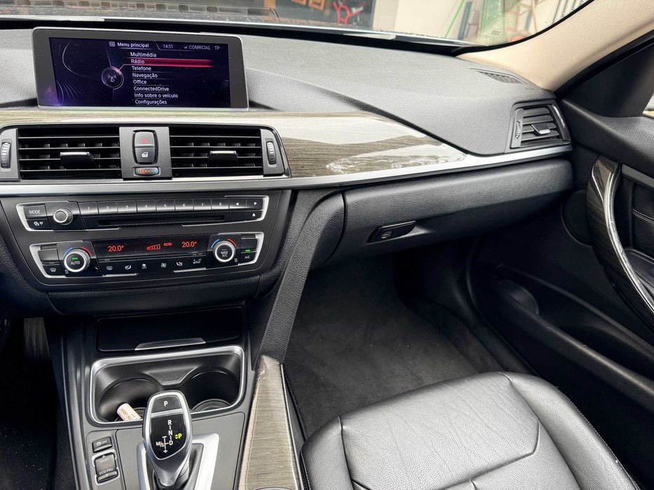 BMW 320D Touring Modern Line