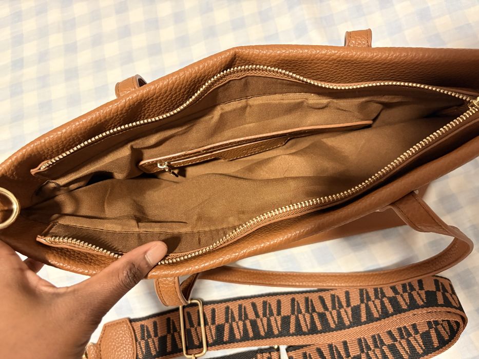 Bolsa super jeitosa para universidade ou trabalho