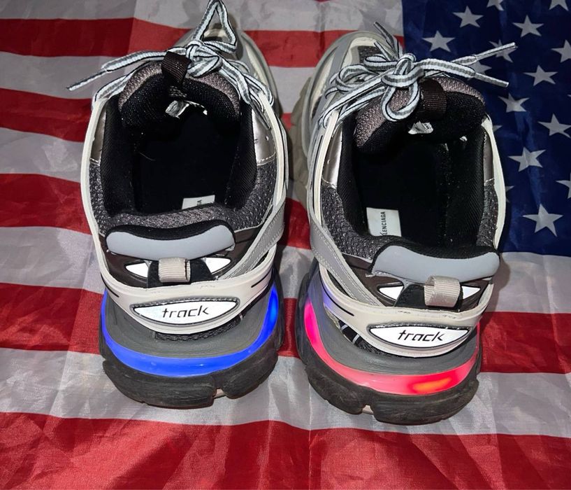 Balenciaga track led 42