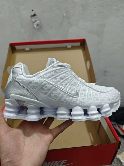 Buty sportowe Nike_Shox_TL_White_Gum Rozmiar.40