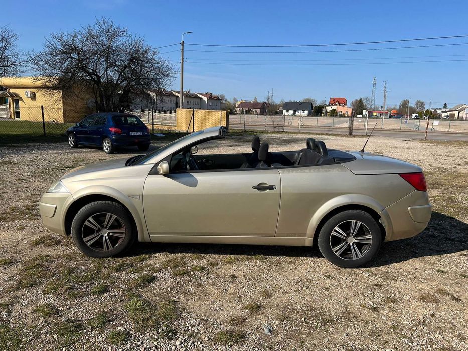 Renault Megane Cabrio 1.6 benzyna 202 tys. km.