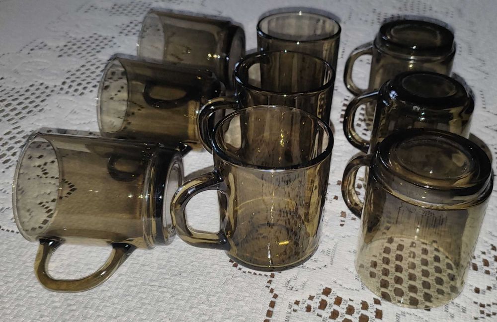 szklanki z uchem - kubki arcoroc - 9 sztuk