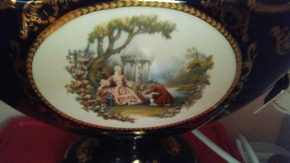 Limoges - FRAZARTE -centro de mesa em porcelana