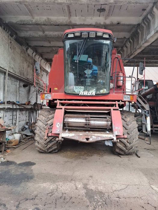 Комбайн Ліда 1300