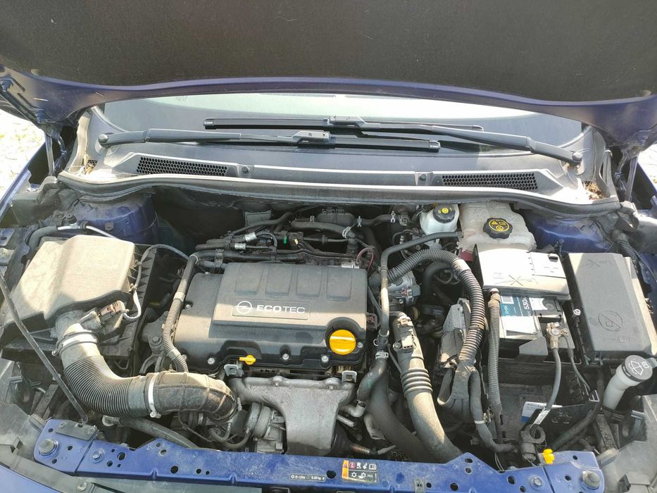 Opel Astra GTC 1.4 112000kms!!!