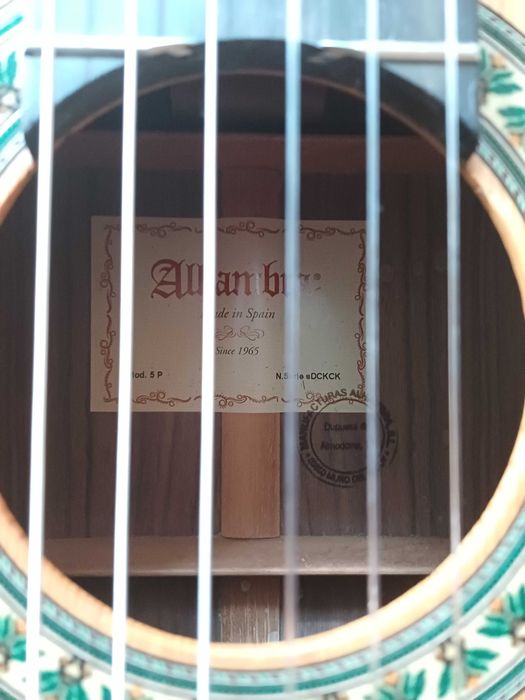 Alhambra 5P 4/4  como nova nada a apontar nut em  osso