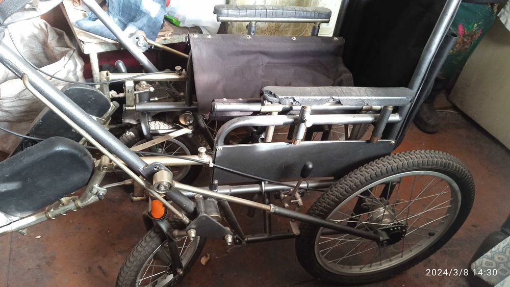 Коляски 2 шт. недорого