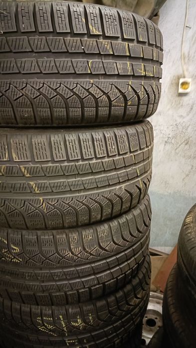 235.35.19 Pirelli pzero winter 2023  topczewski team