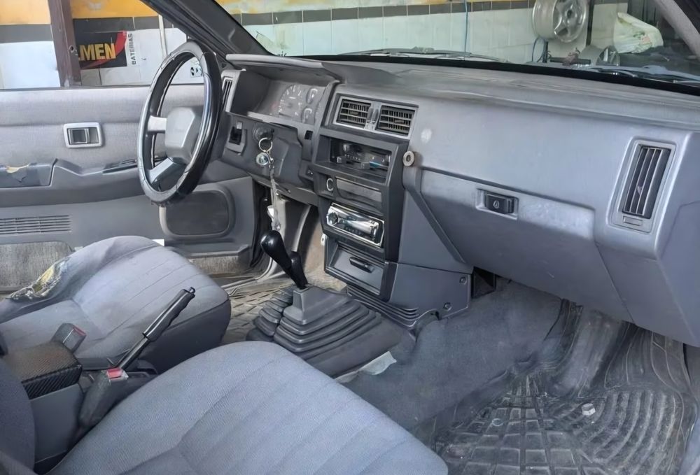Nissan terrano 1