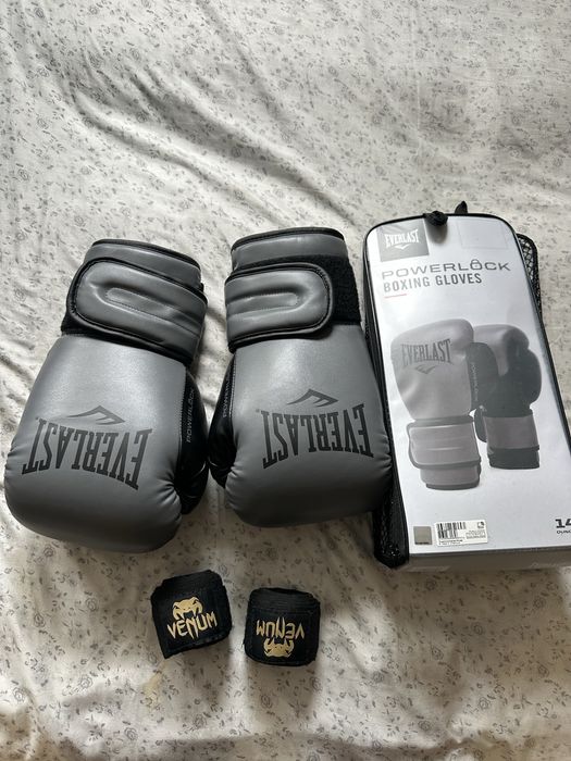 Luvas everlast profissional para box e kickboxing + ligaduras ( novo )