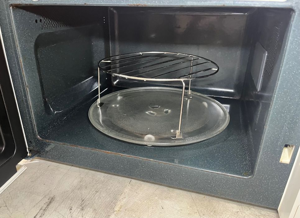 Samsung ME711KR Мікрохвильовка 20л 800Вт