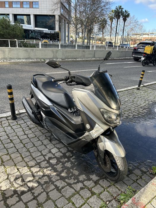 Nmax 2018 em bom estado