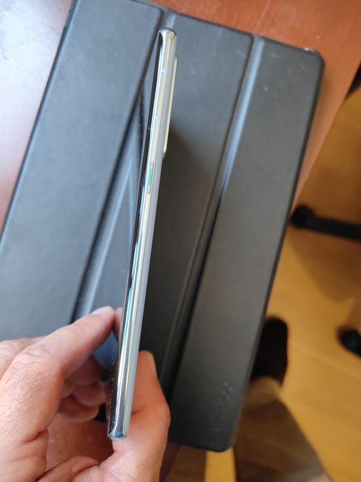 OPPO Reno 6 Pro 5G (Desbloqueado) – Funcional / Bom Estado