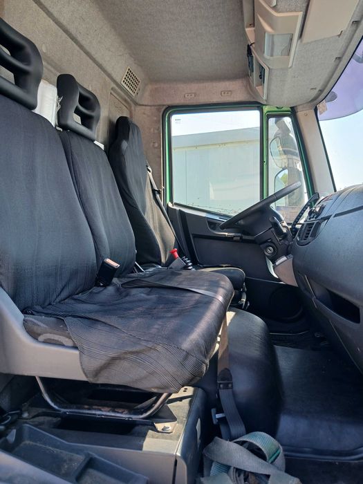 Iveco Eurocargo 140E22 ano 2016
