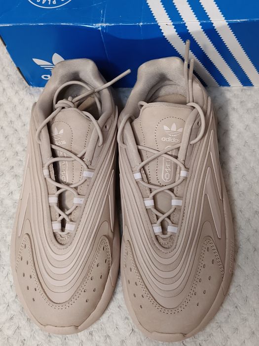 Adidas Ozelia Unisex – nowe, rozmiar 40⅔, beżowe