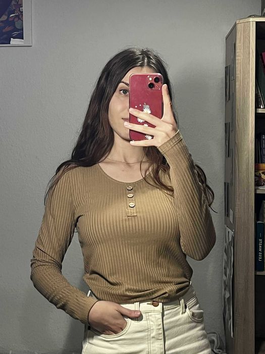 bluzka z dlugim rękawem beżowa