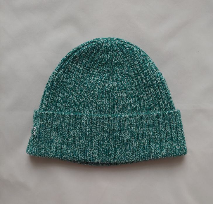 Шапка унисекс шерстяная Lacoste