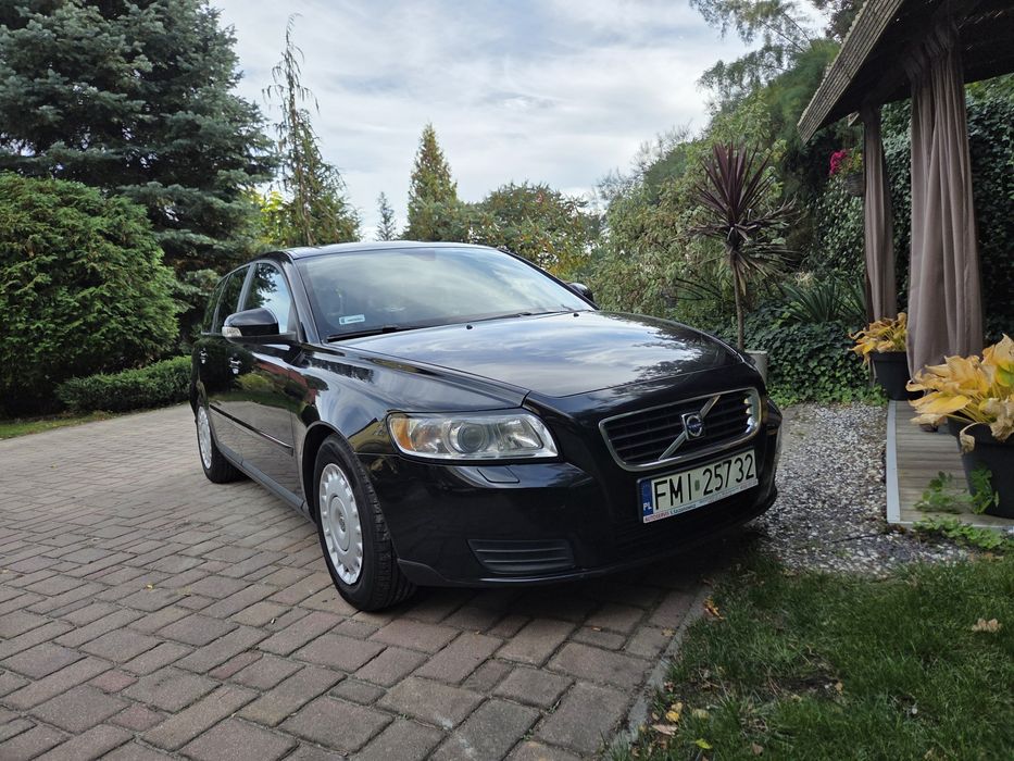 Volvo V50