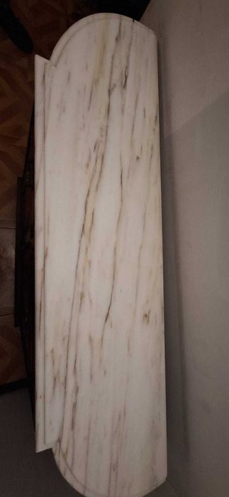 Móvel Sapateira em Madeira e Mármore