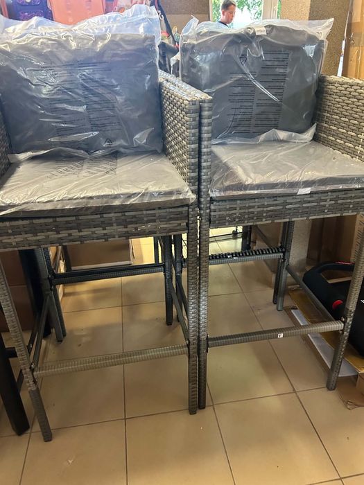 Krzesła barowe VidaXL zestaw 4 sztuk technorattan szare