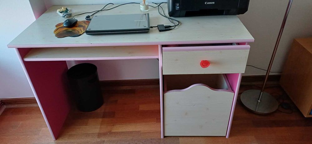 Mobiliário quarto menina