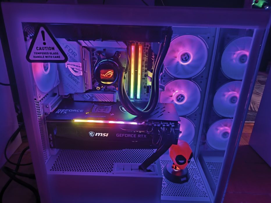 Vendo MSI rtx 3080 gaming Z trio