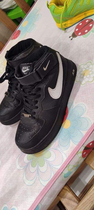 Продам взуття 39 розмір