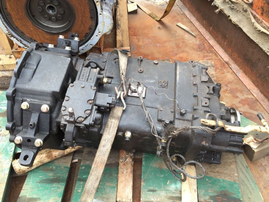 КПП МАЗ ZF 16S-1650 16-ступ. ЯМЗ-7511 Б/У коробка передач