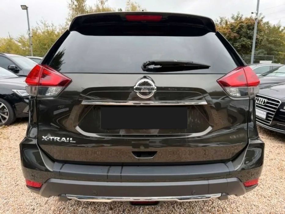 Nissan X-Trail      2018