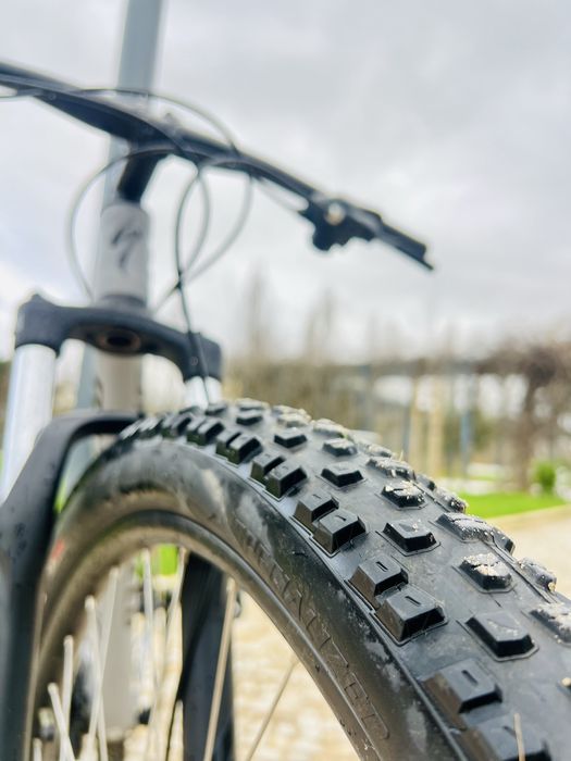 Bicicleta BTT Mulher - Specialized Rockhopper Comp 29 (Tamanho M)