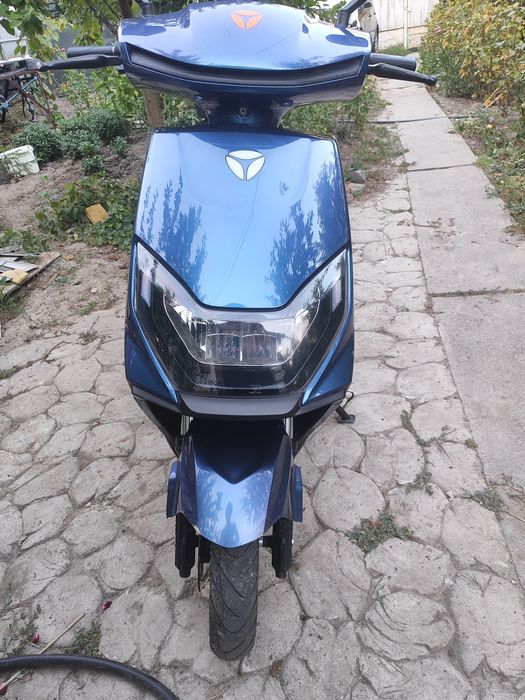 Yadea rn 2100w, 2024 року