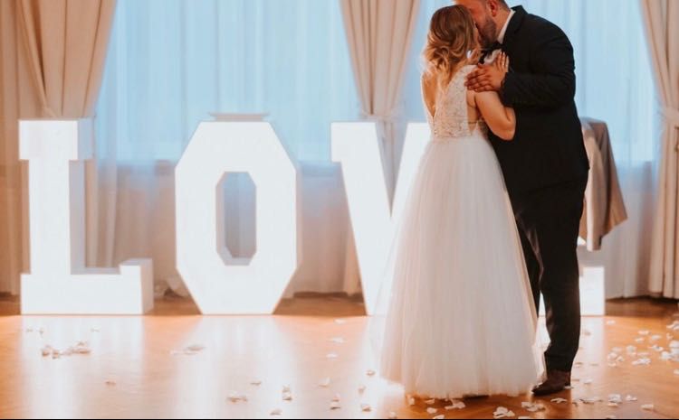 Suknia ślubna Corteza Annais Bridal + welon gratis