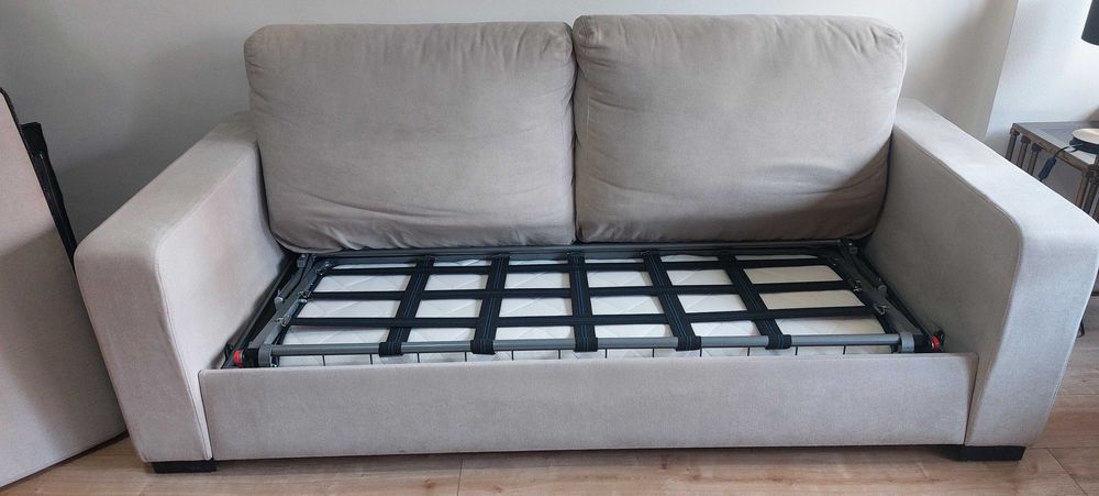 Sofá cama 2 lugares, bege, como novo