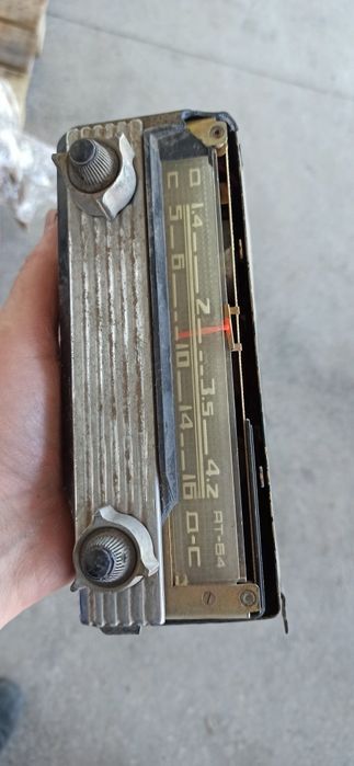 Ретро автомагнітола, радіола Москвич