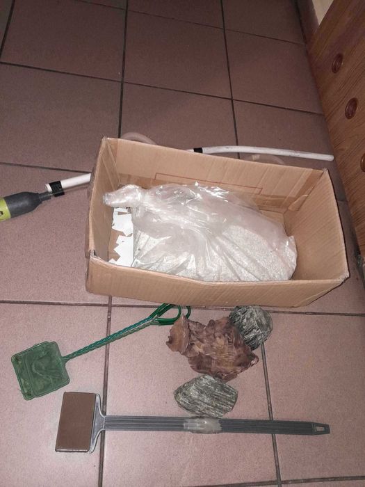 filtry i akcesoria do  akwarium