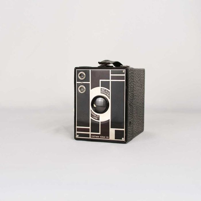 Máquina fotográfica Kodak Beau Brownie Nº2